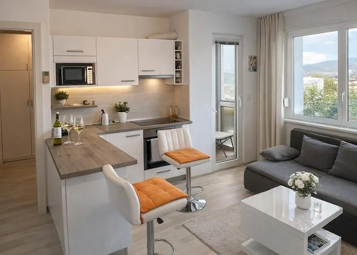 Urban Nest 아파트